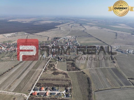 Na PREDAJ pozemok vhodný na investíciu v obci Dubová okres Pezinok