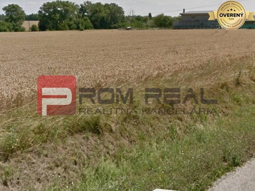 Na PREDAJ pozemok na výstavbu a podnikanie neďaleko Pezinka