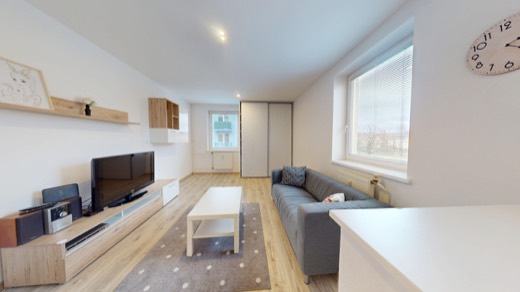PRENAJATÉ Na prenájom zariadený, svetlý 2 izbový byt s balkónom